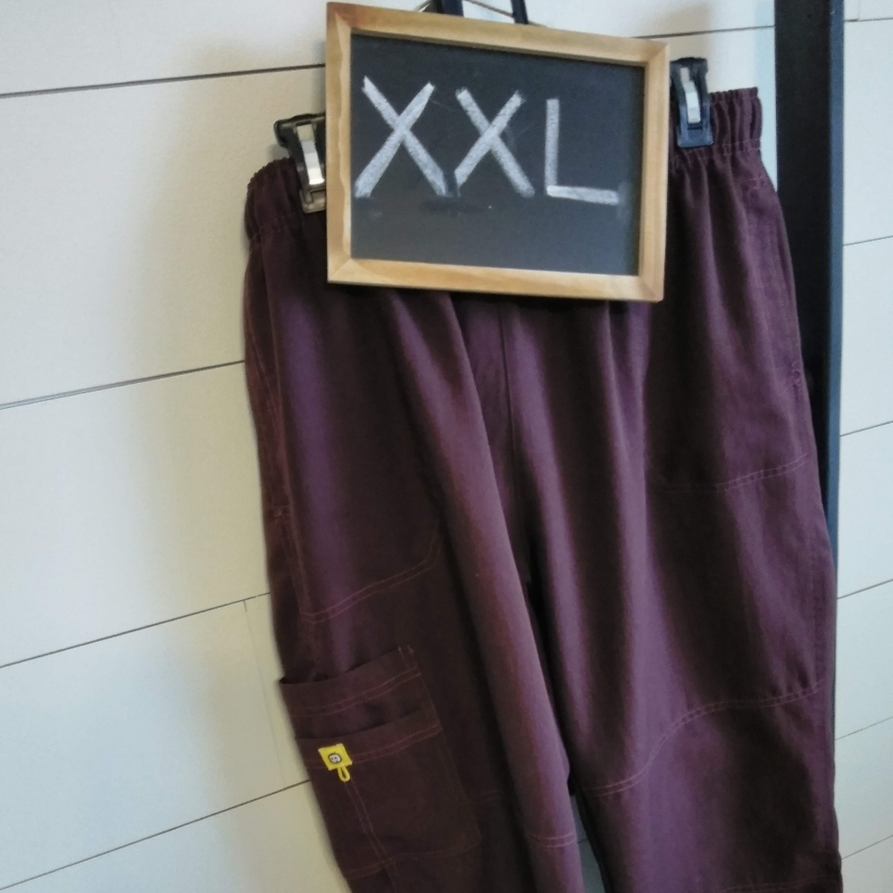 Wonder Wink Scrub pants
